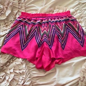 Lush Flowy Pattern Shorts